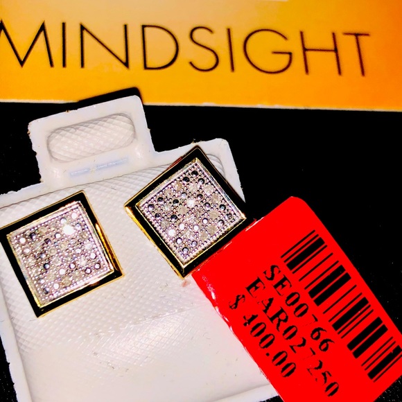 Other - Black Friday Sale REAL DIAMOND SQUARE EARRINGS WOW